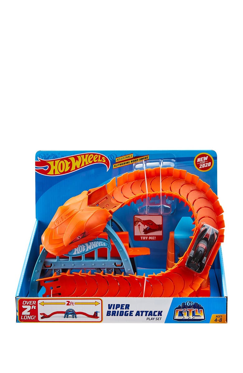 Mattel Hot Wheels<sup>®</sup> Viper Bridge Attack Play Set, Alternate, color, 
