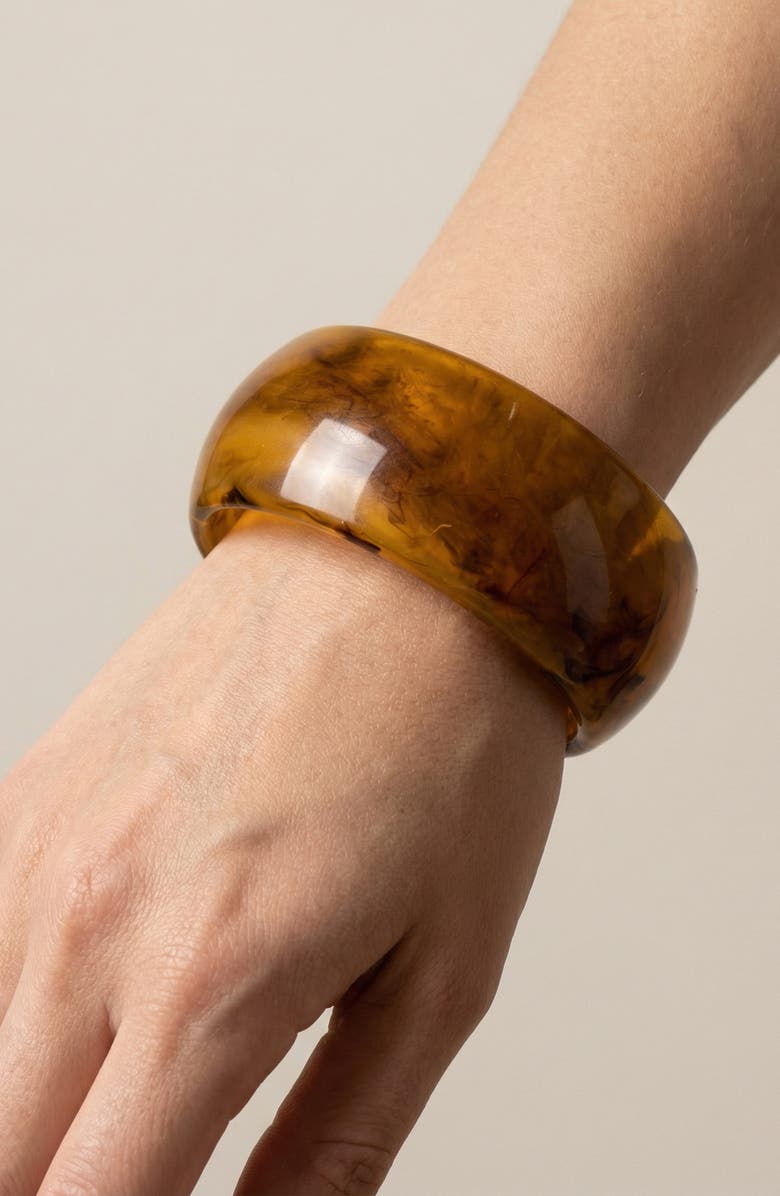 JARDIN Resin Hinge Cuff Bracelet, Alternate, color, White/ Brown