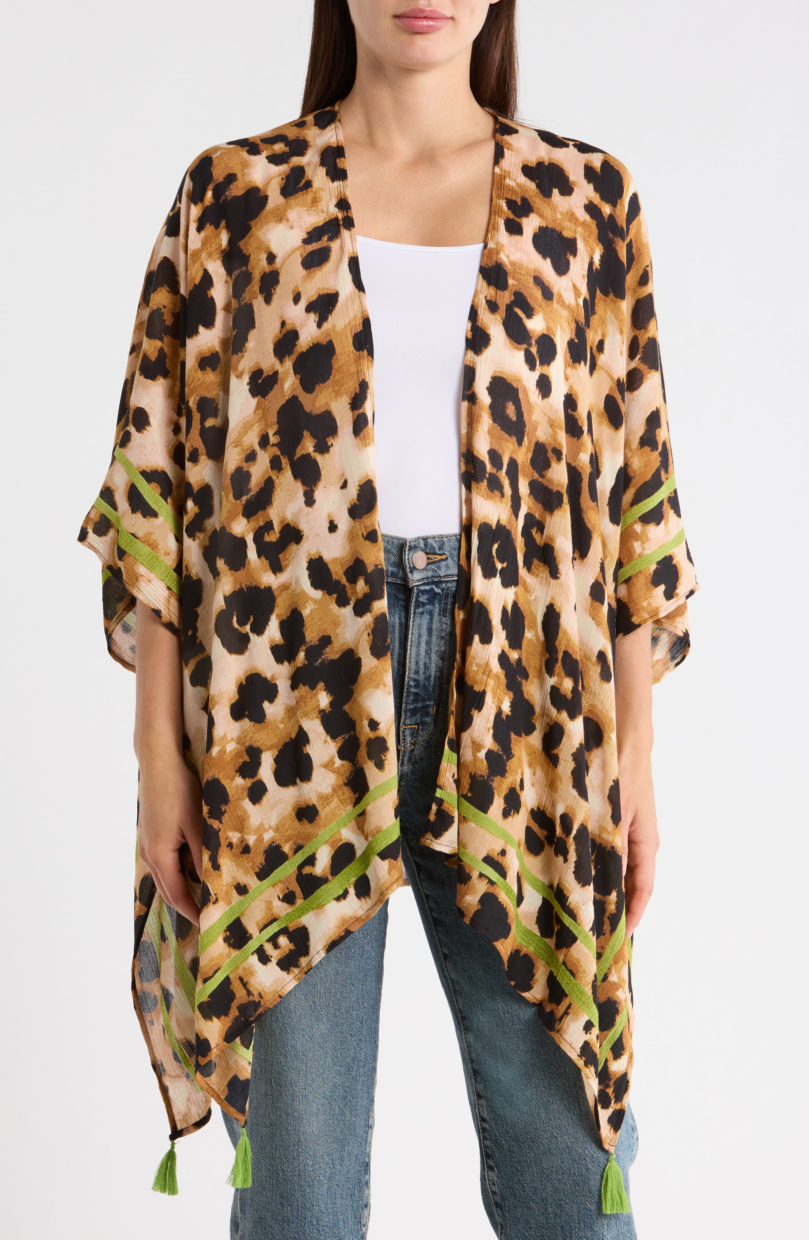 Vince Camuto Leopard Print Crinkle Topper
