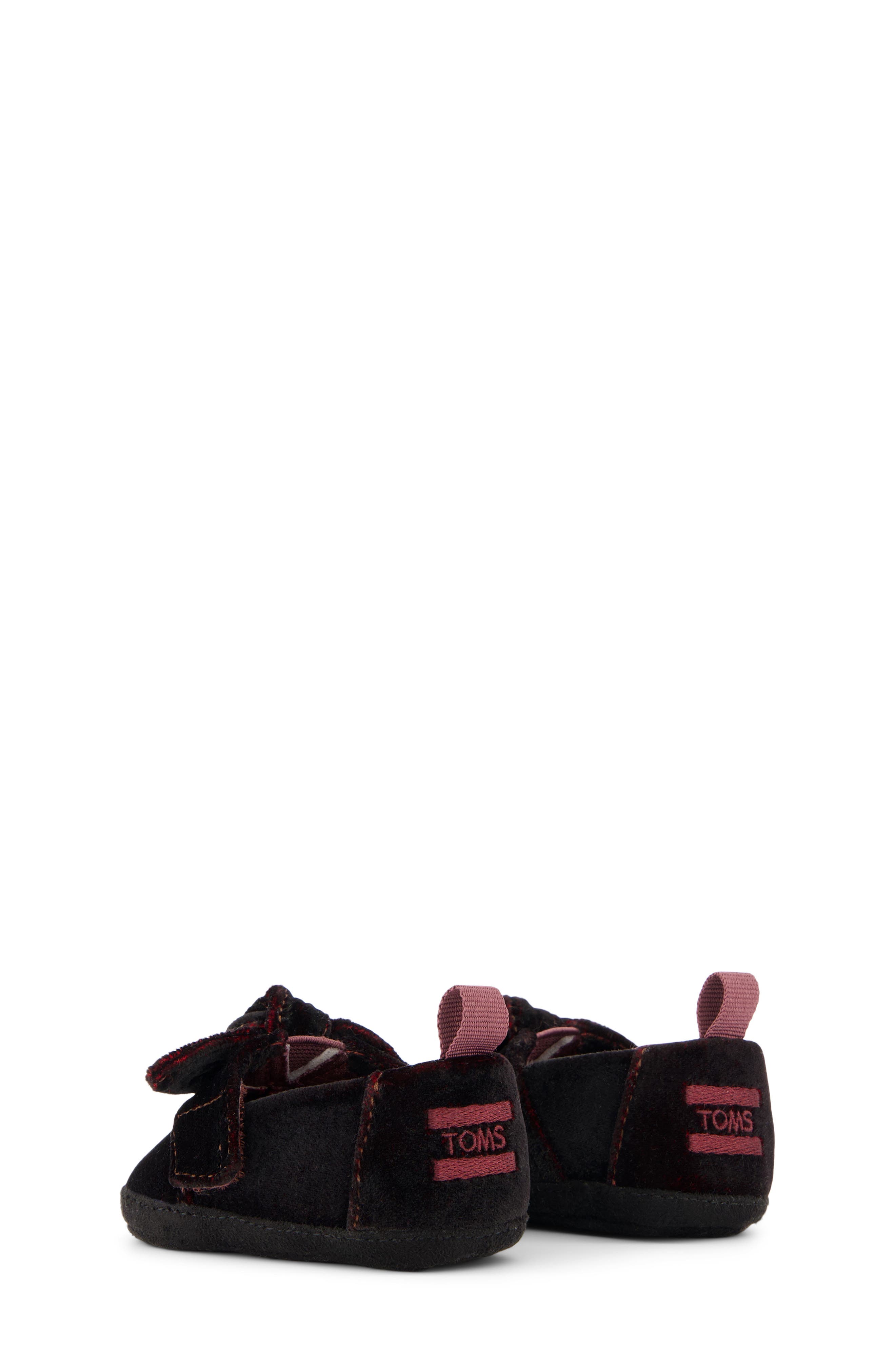 TOMS Alpargata Crib Shoe, Alternate, color, 