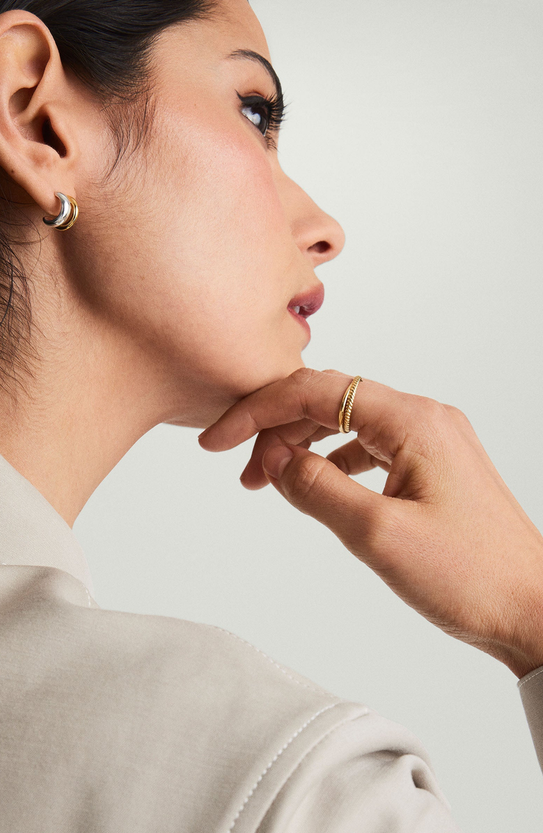 MEJURI Duet Mixed Huggie Hoops, Alternate, color, Gold / Silver