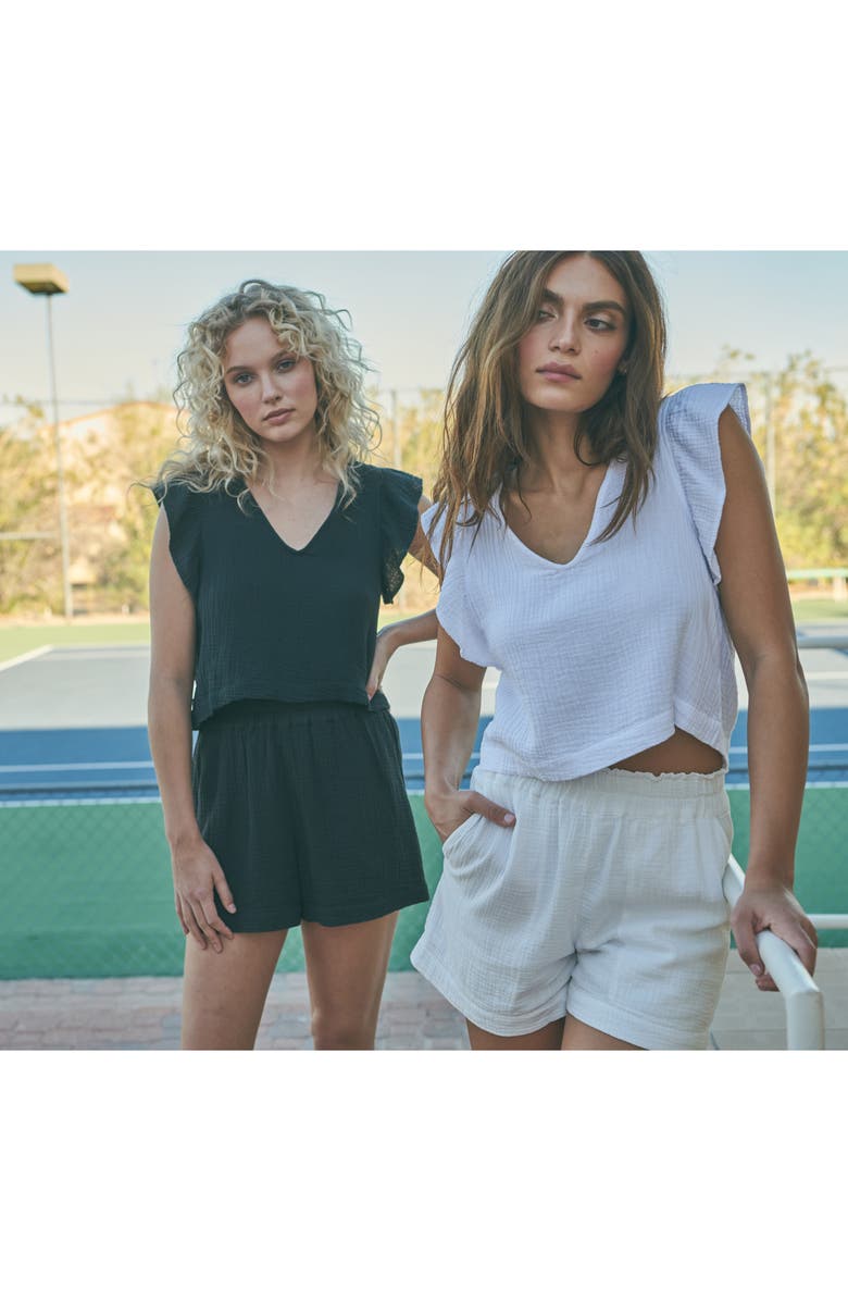 Rails Leighton Smocked Waist Seersucker Shorts, Alternate, color, White