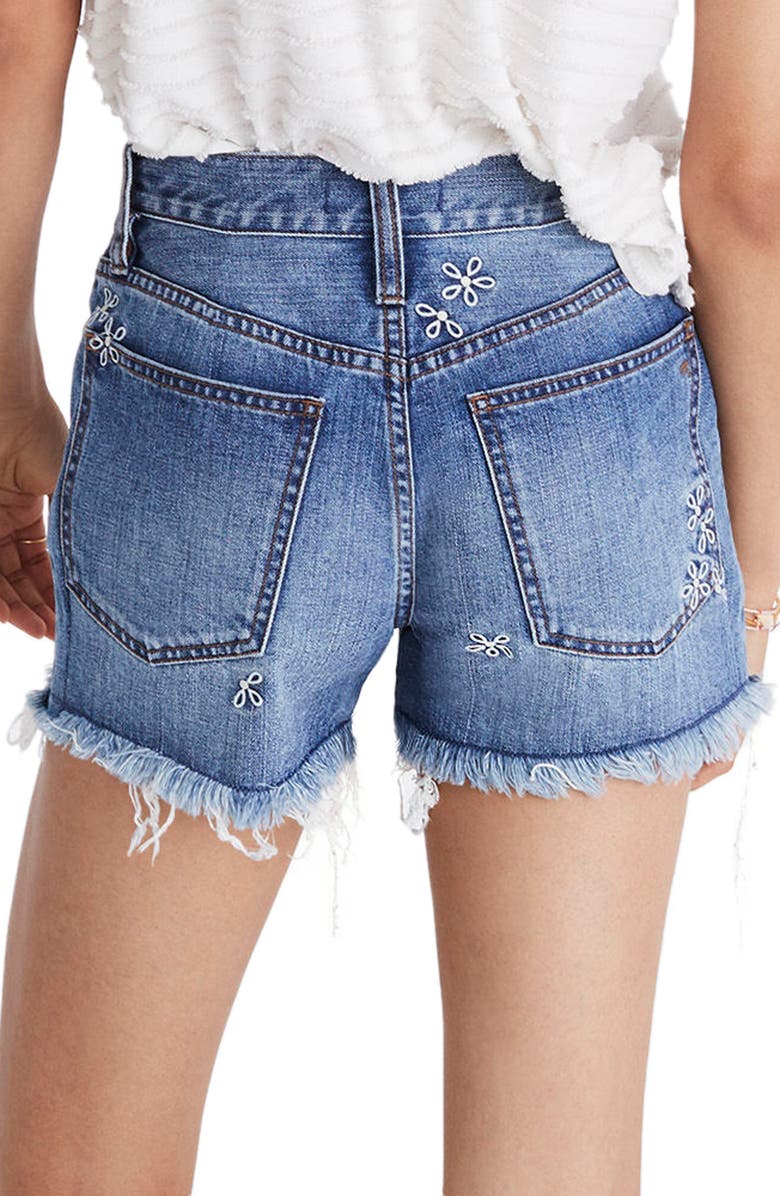Madewell Perfect Daisy Embroidered High Waist Denim Shorts, Alternate, color, 