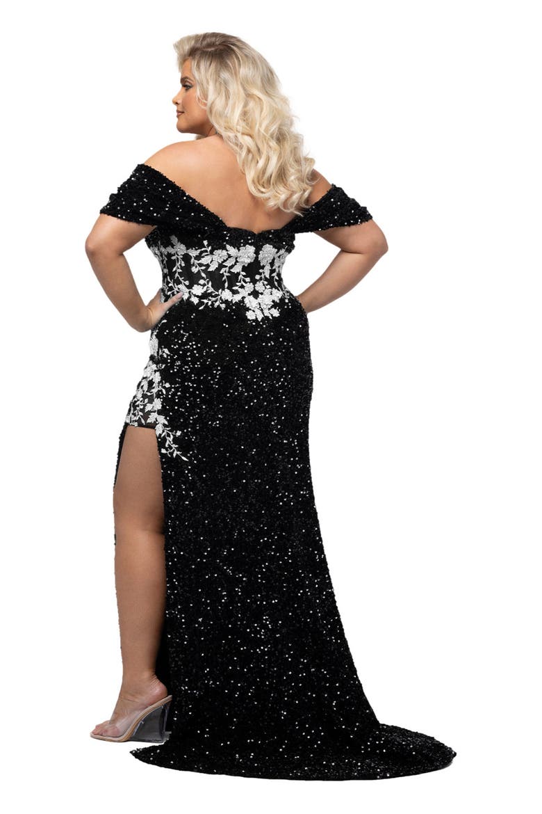 Fitted Sequin & Lace Venom Evening Gown, Alternate, color, White/Black