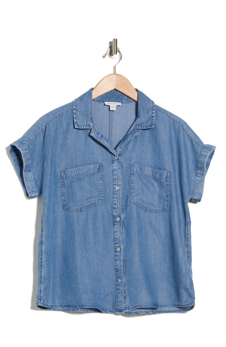 beachlunchlounge Issey Chambray Camp Shirt, Main, color, Medium Wash