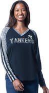 G-III 4HER BY CARL BANKS Women's G-III 4Her by Carl Banks Navy New York Yankees Top Dog Raglan Long Sleeve V-Neck T-Shirt