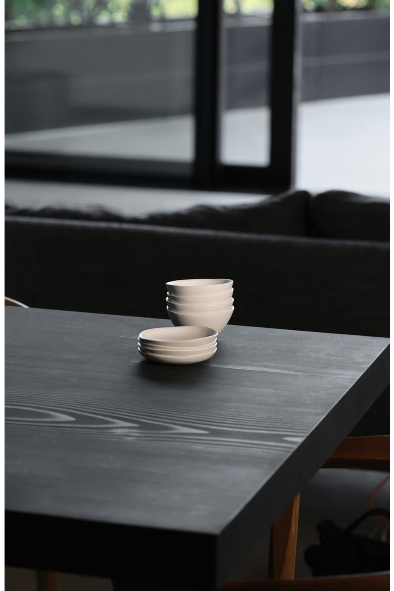 The Little Set of 4 Plates, Alternate, color, PEARL WHITE