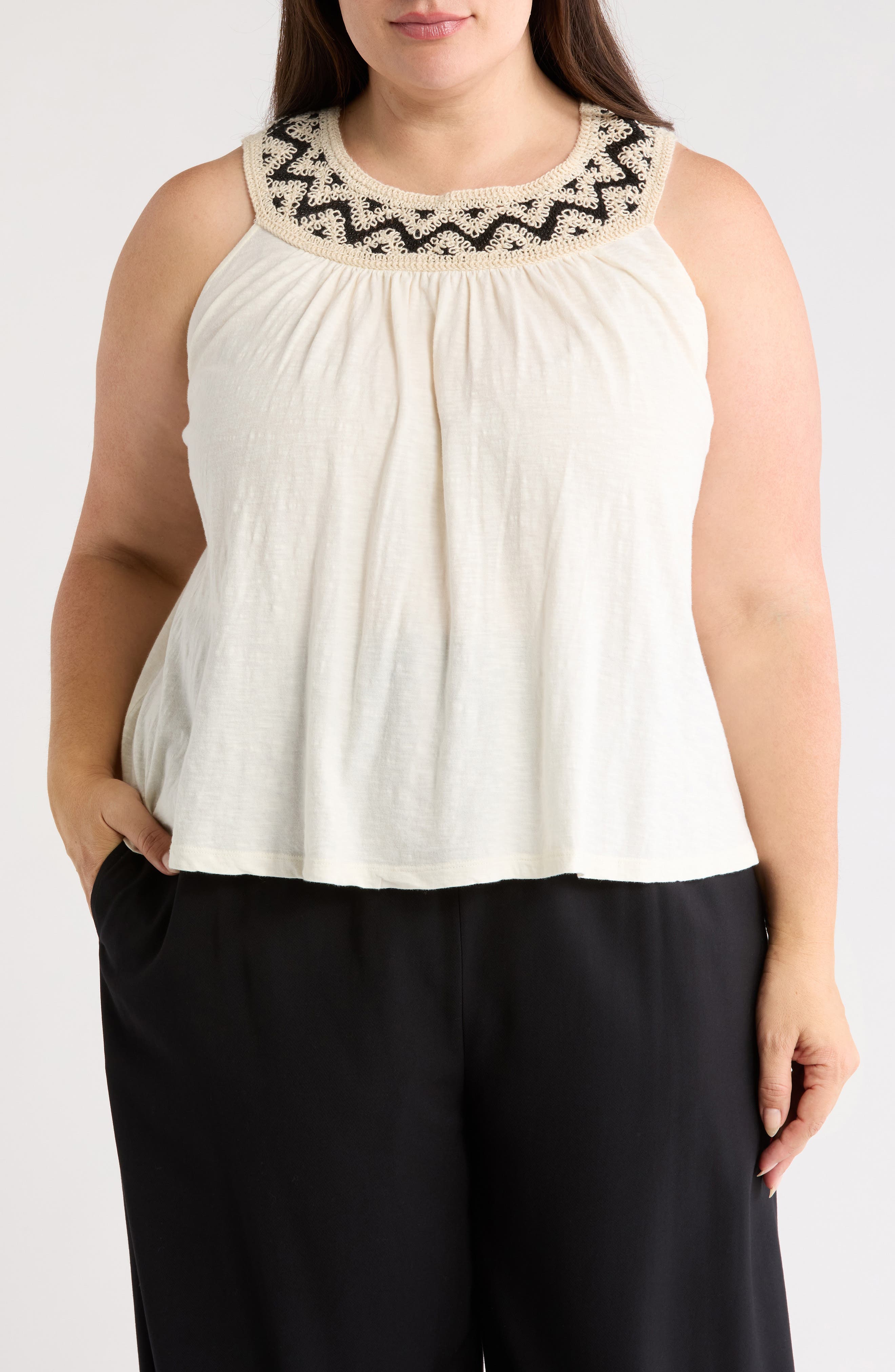 Lucky Brand Embroidered Round Neck Tank