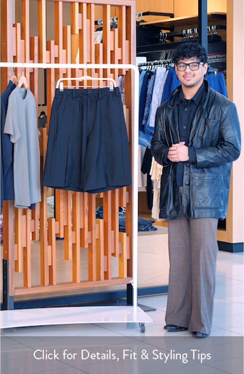 Sport Uniform Pleated Oversize Shorts, sales video thumbnail