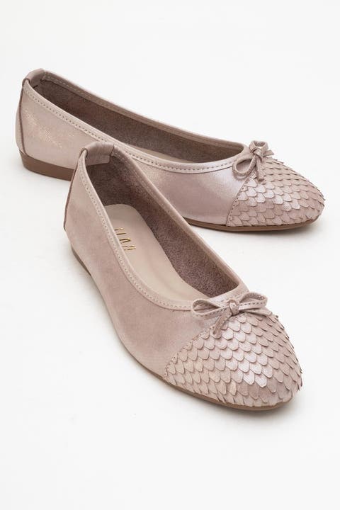 Copos Leather Bow Cap Toe Ballet Flat