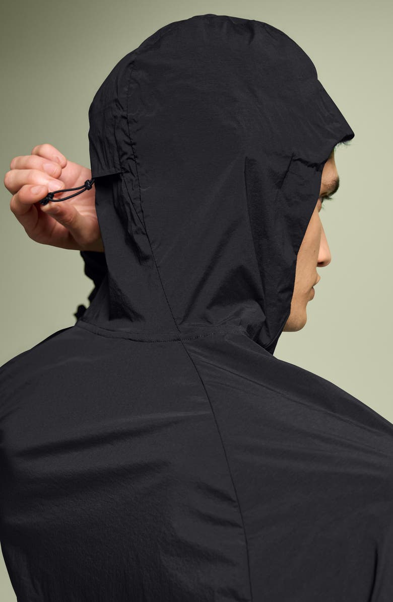 On Core Hooded Packable Running Jacket, Alternate, color, Black