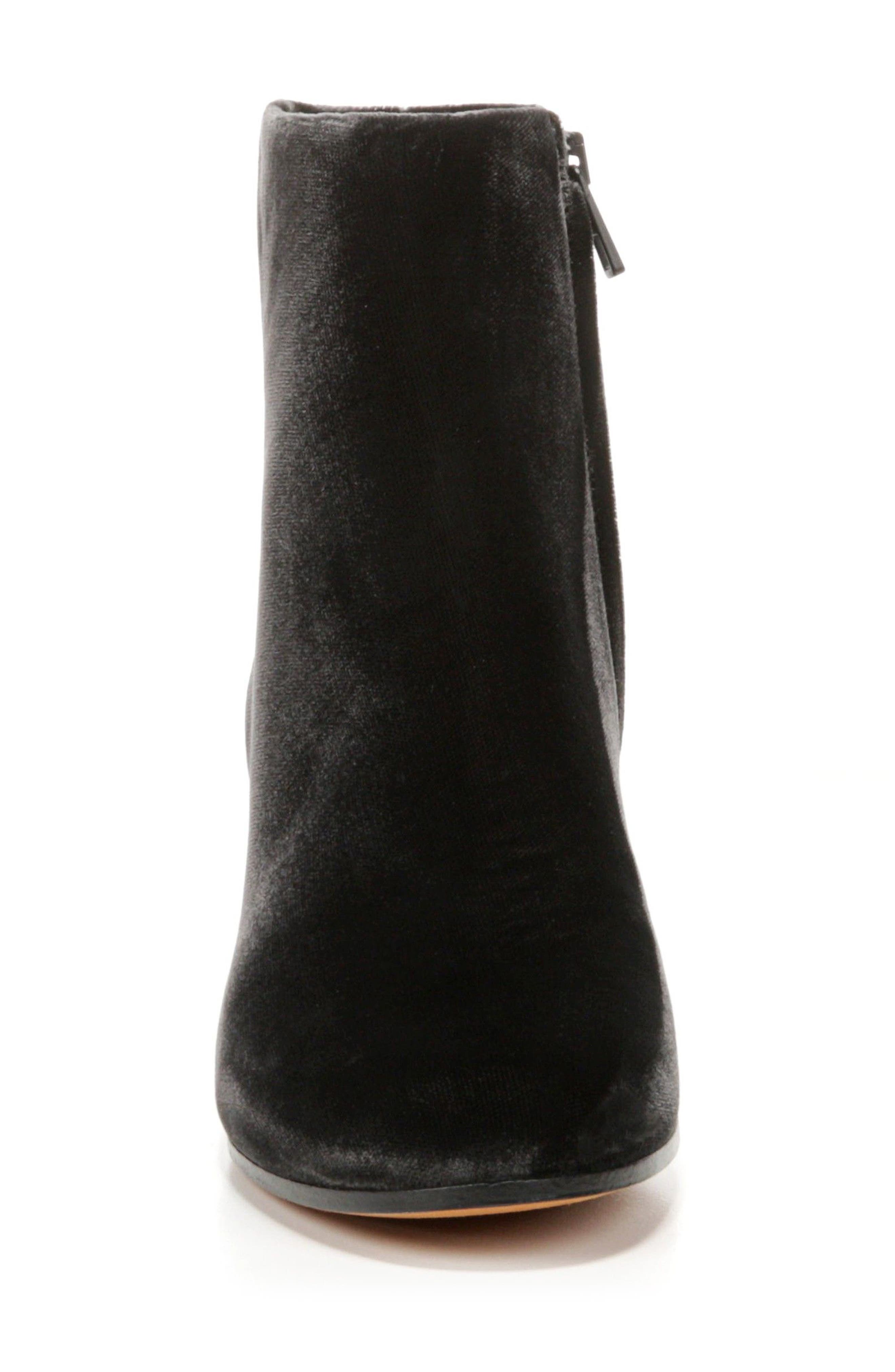 Vince 'Blakely' Block Heel Bootie, Alternate, color, 