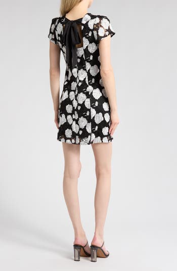 Floral Embroidered Cap Sleeve Shift Dress