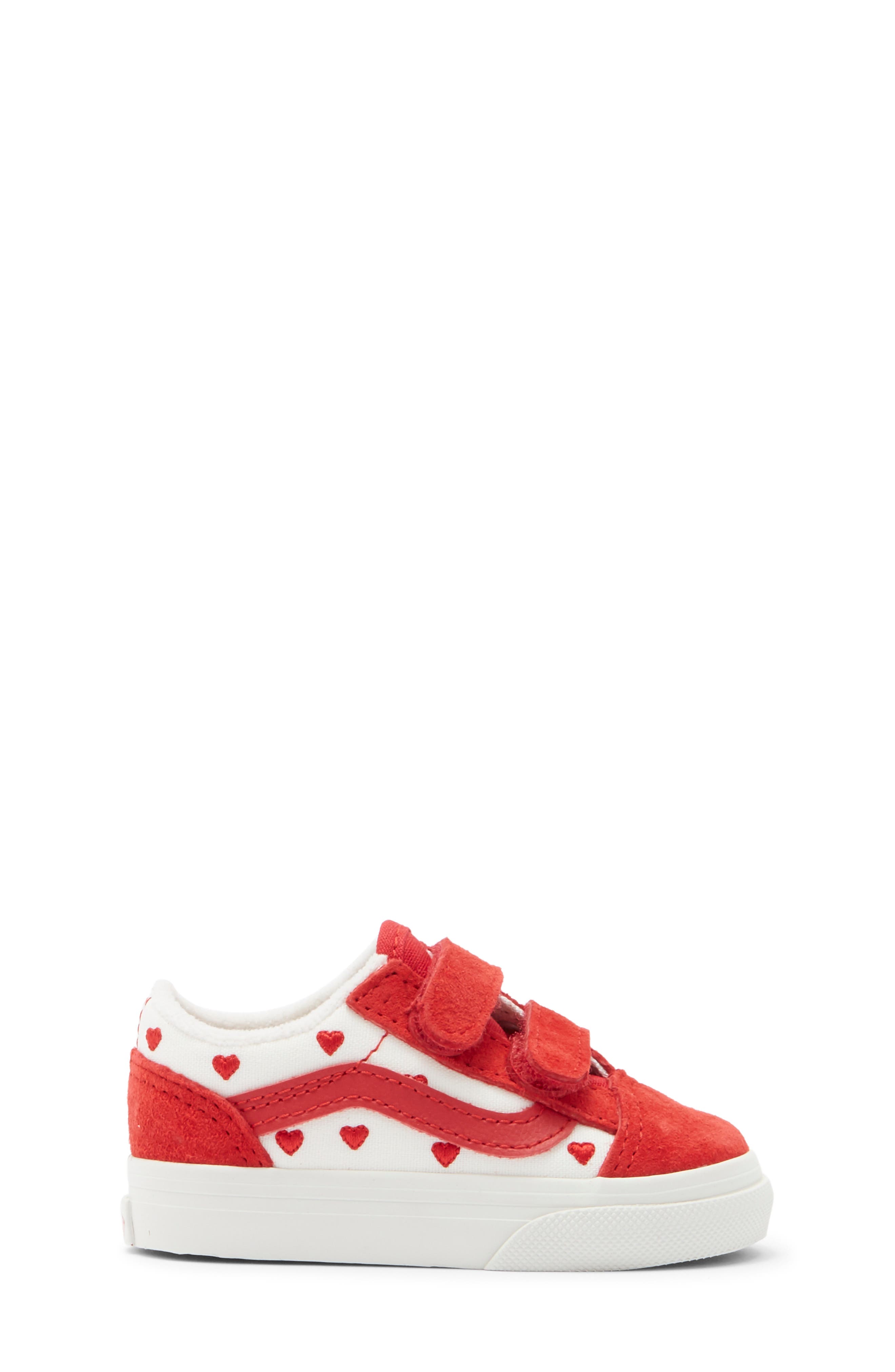 Vans Kids' Old Skool V Sneaker, Alternate, color, Valentines Red/True White