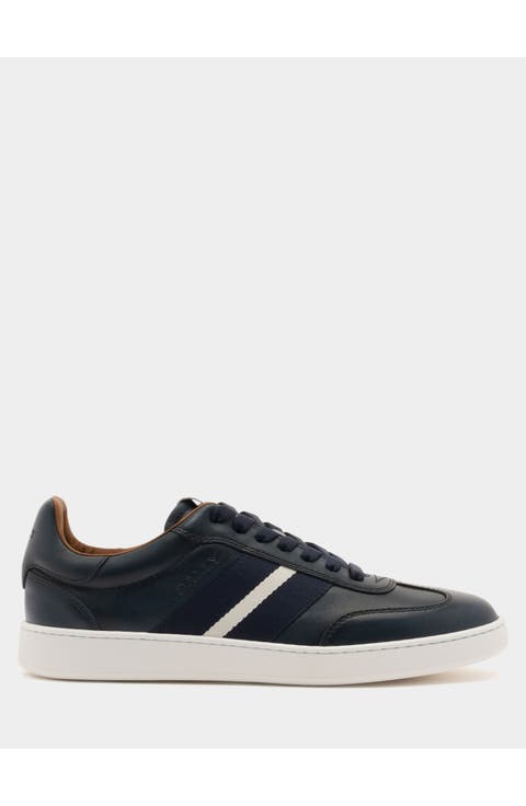 Retro Crest Sneaker In Brushed Leather