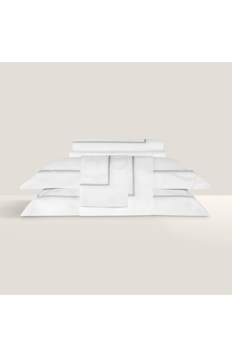 Togas Plaza Duvet Cover, Alternate, color, White