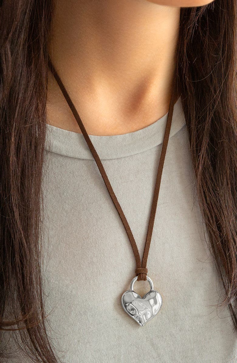 MARLYN SCHIFF Adjustable Heart Charm Suede Pendant Necklace, Alternate, color, Silver Brown