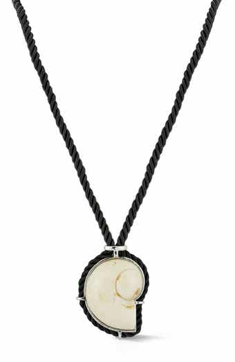 Faux Shell Pendant Necklace