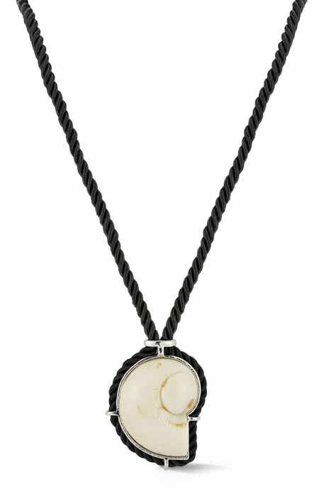 Faux Shell Pendant Necklace