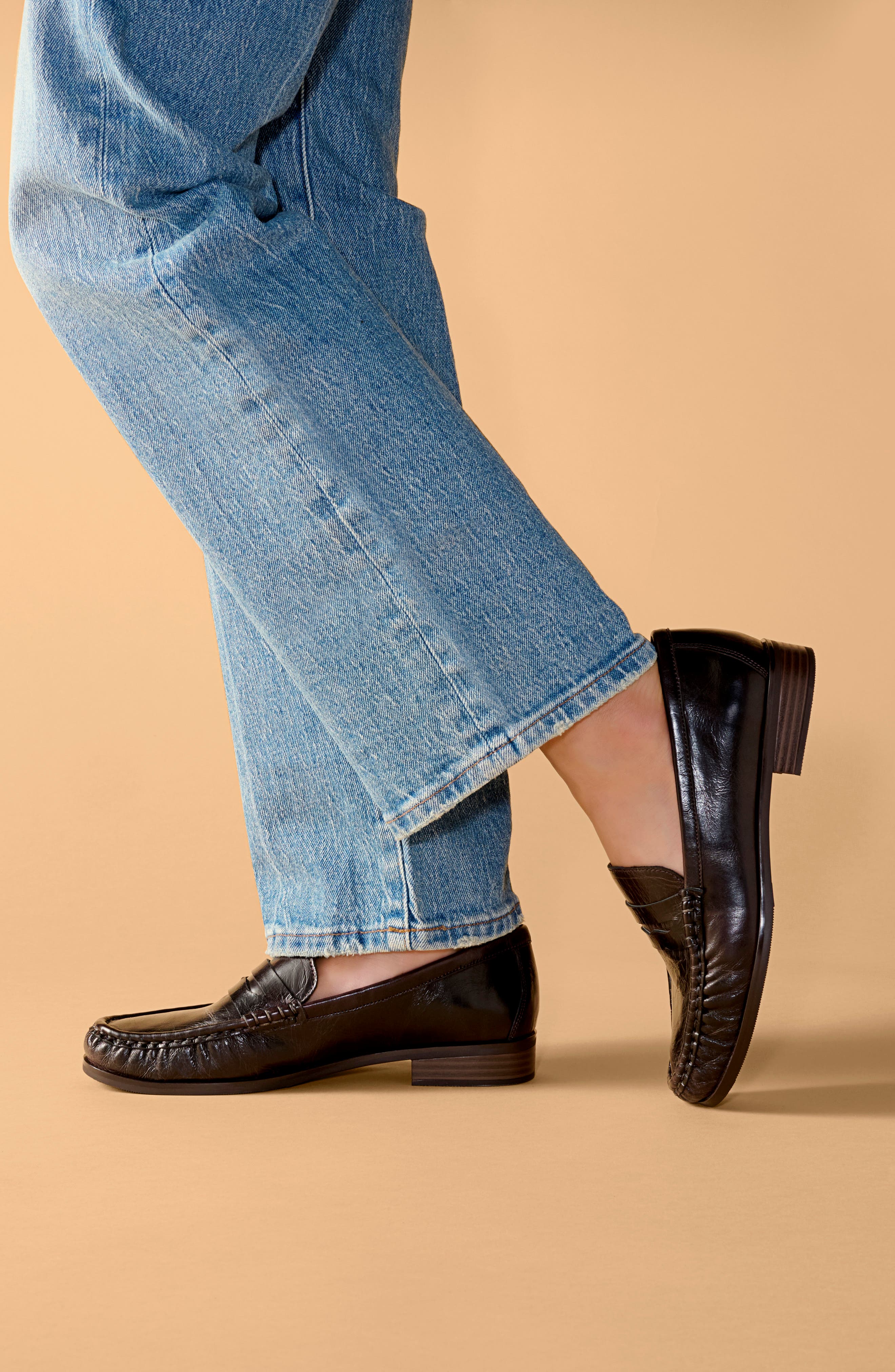 Kelley Penny Loafer, Alternate, color, TMORO