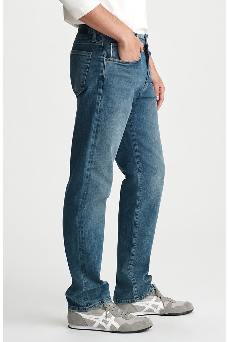 Zach Straight Leg Jeans, Alternate, color, MID VINTAGE SELVEDGE