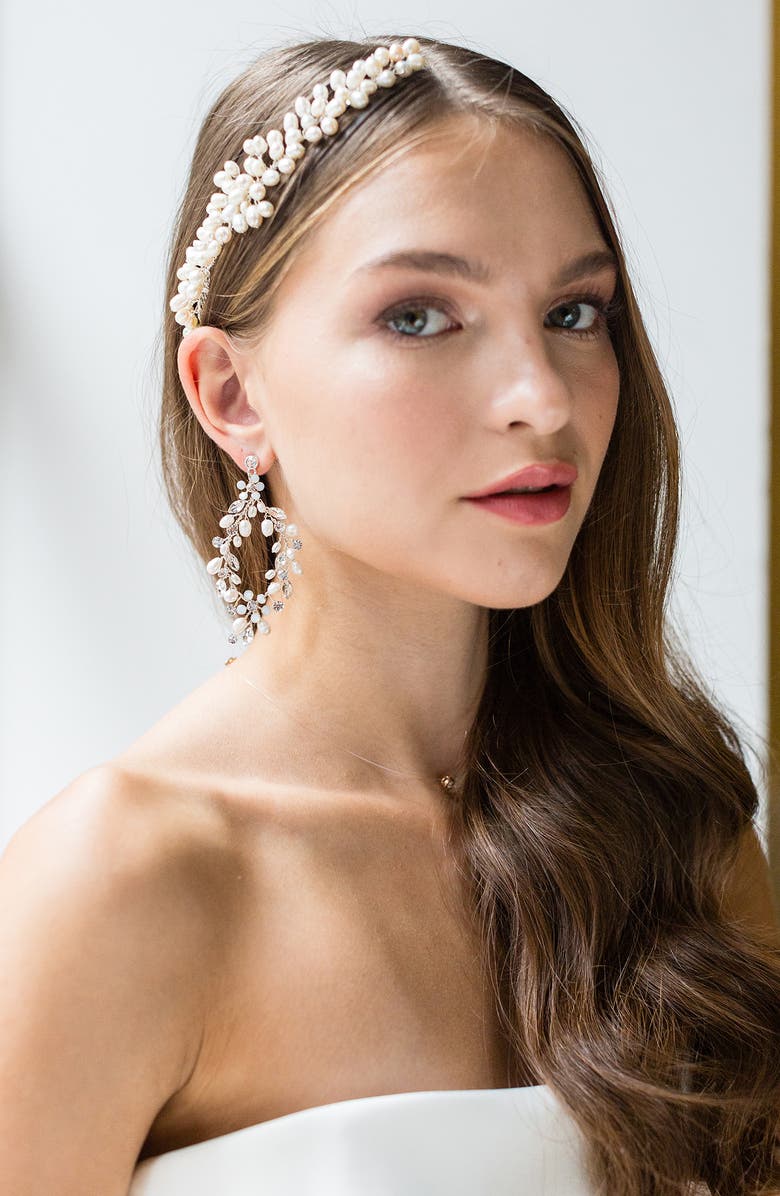 Brides & Hairpins Taja Halo Hair Comb, Alternate, color, Silver