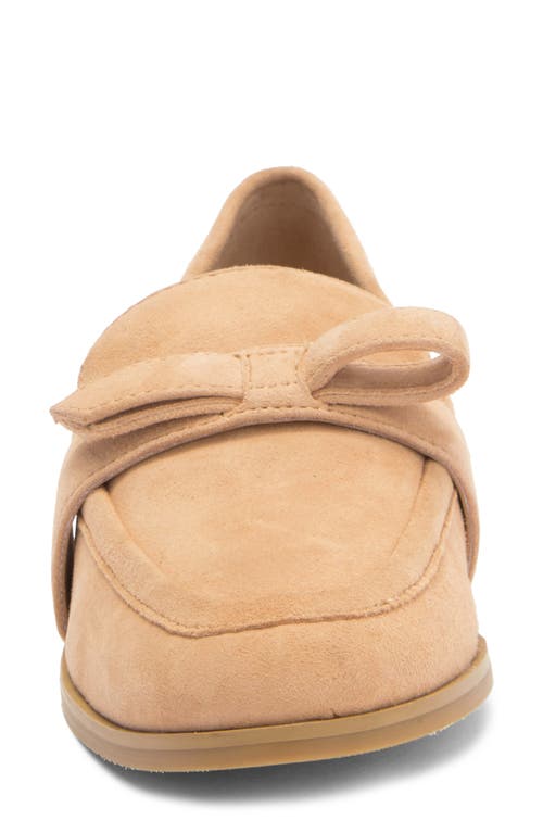Stuart Weitzman Emma Bow Loafer In Golden Beige