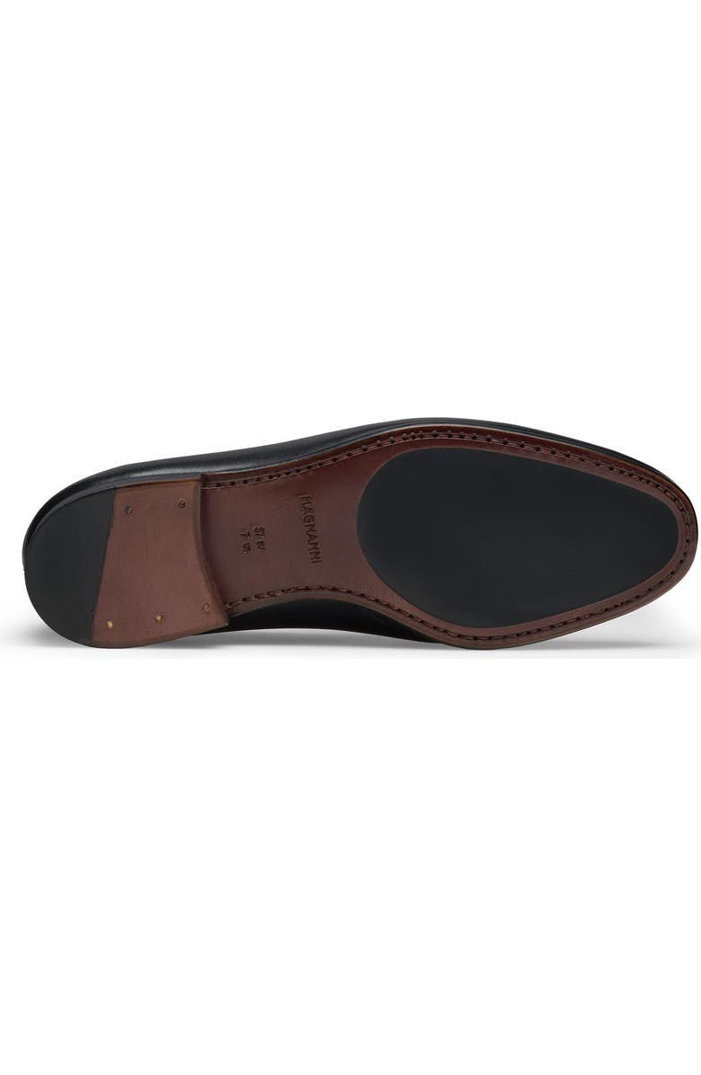 Magnanni Sienna Luck Loafer, Alternate, color, Black