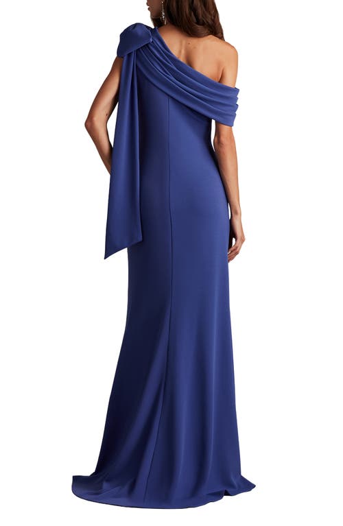 Tadashi Shoji One-shoulder Crepe Column Gown In Blue