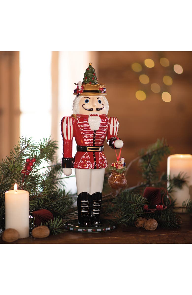 Villeroy & Boch Christmas Toys Memory Figurine  Nutcracker, Alternate, color, Multi