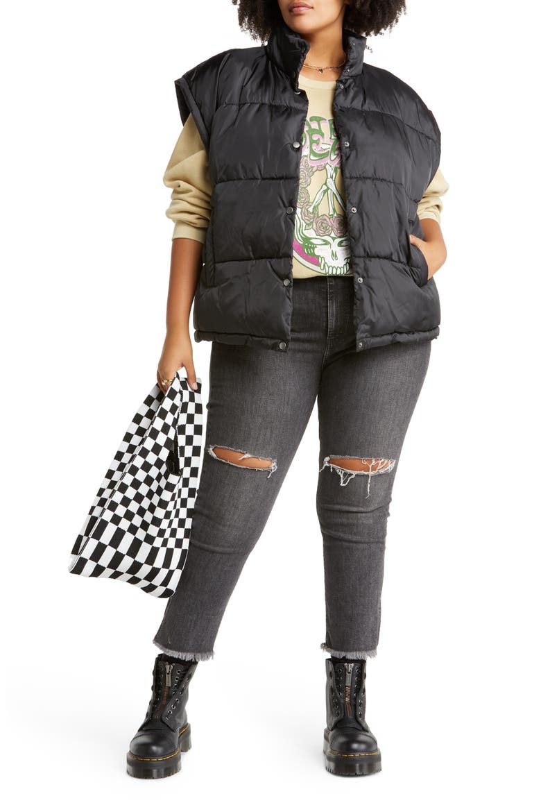 Snap Front Puffer Vest, Alternate, color, BLACK