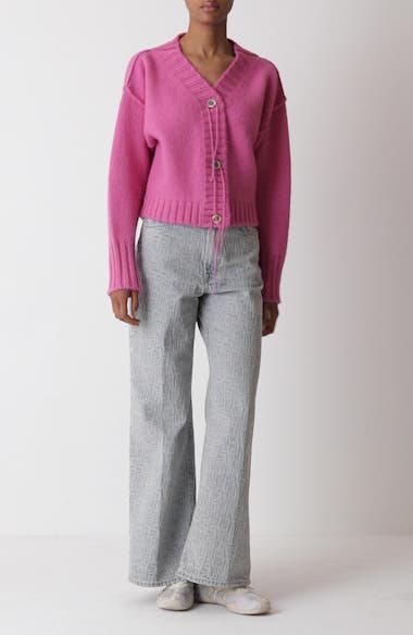 Outfit Nordstrom Pink Cardigan Oscar De La Renta Flower Brooch