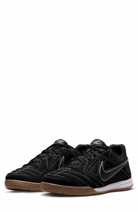Nike Gato Soccer Sneaker