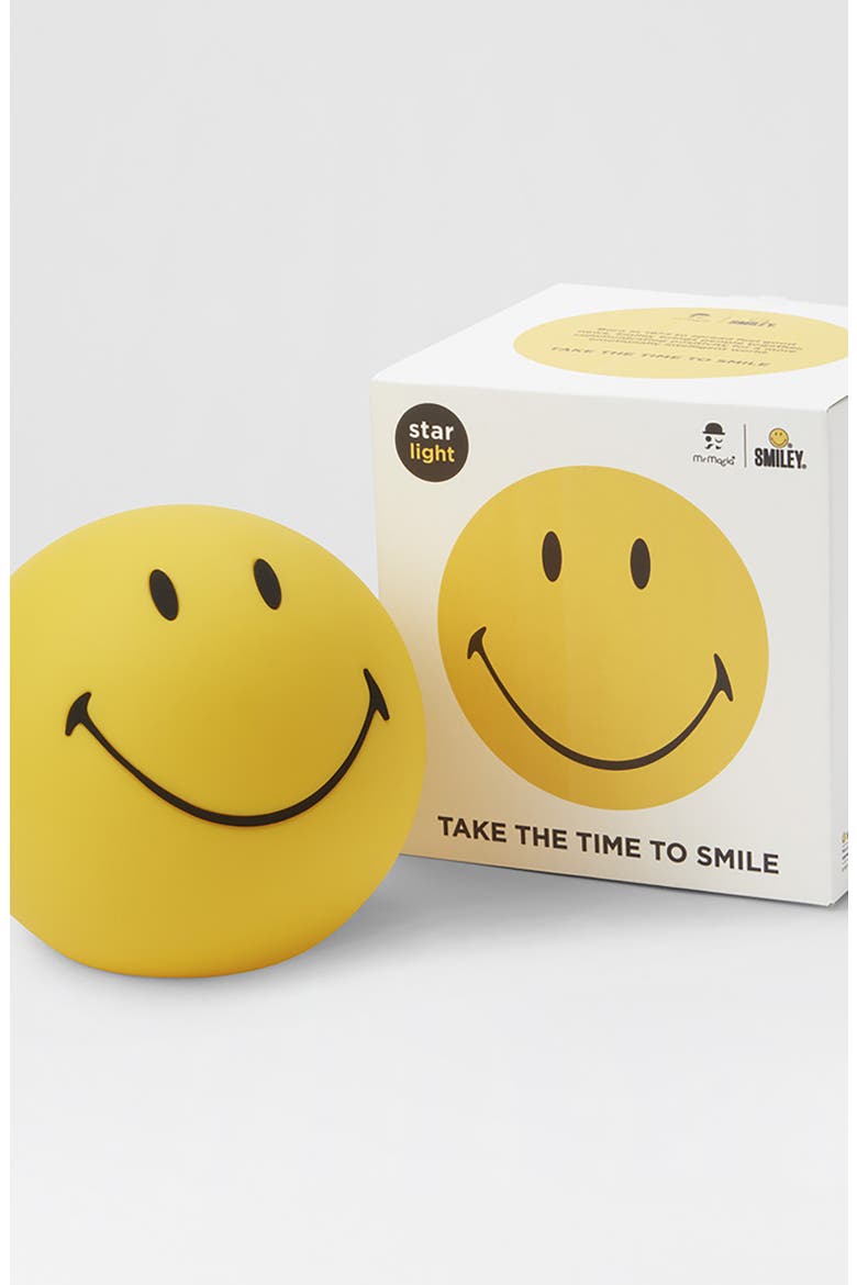 Smiley Bundle of Light Toy, Alternate, color, YELLOW
