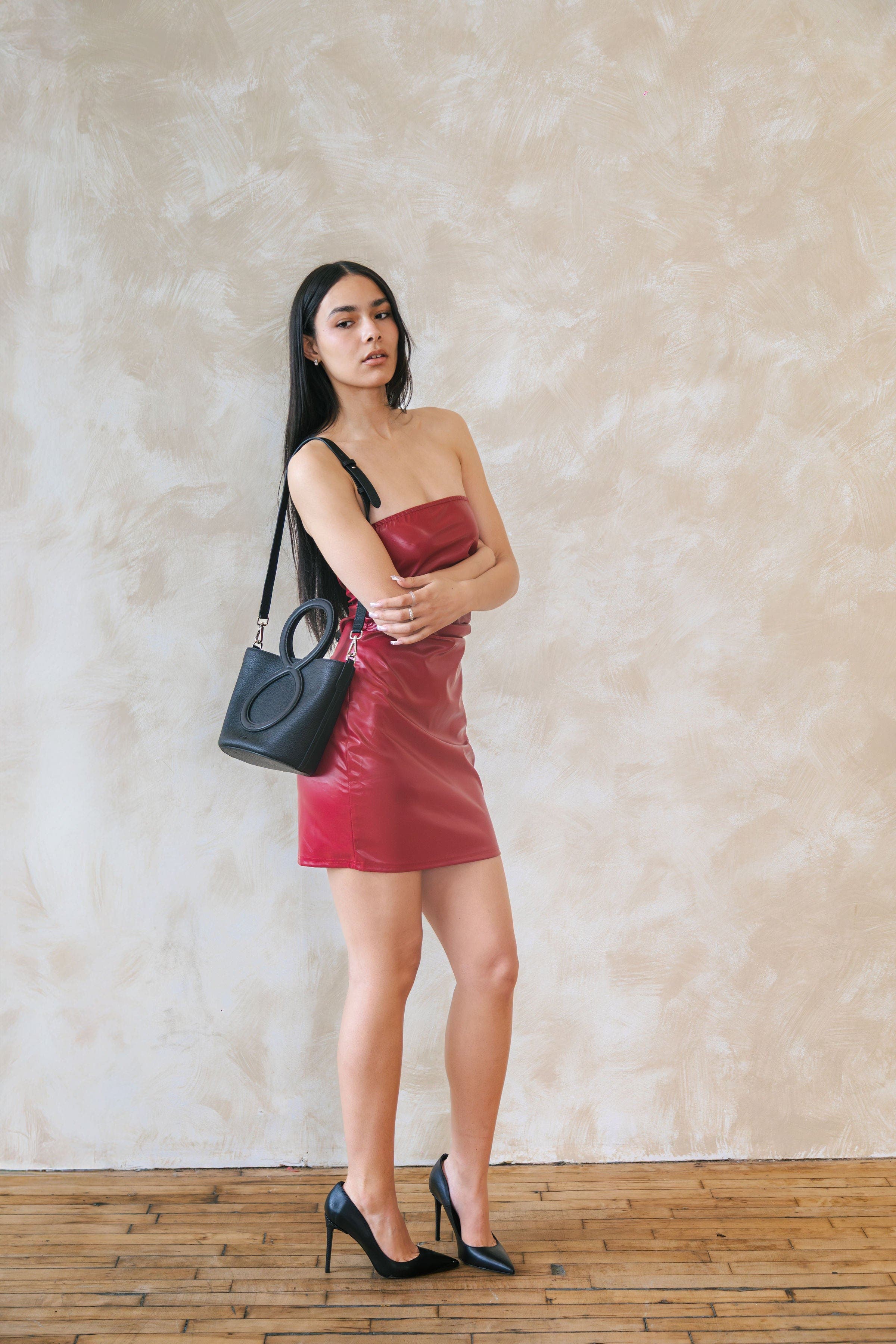 Infinity Bag - Black, Alternate, color, Black