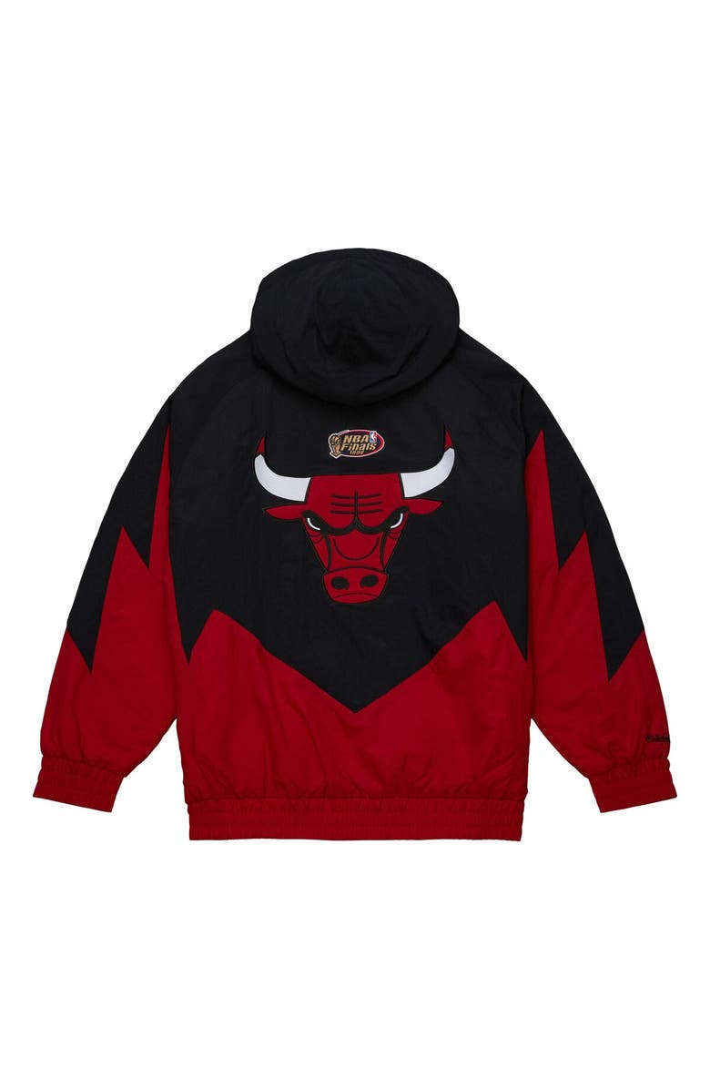 Mitchell & Ness Men's Mitchell & Ness Black Chicago Bulls Hardwood Classics Retro Quilted Raglan Full-Zip Hoodie, Alternate, color, 