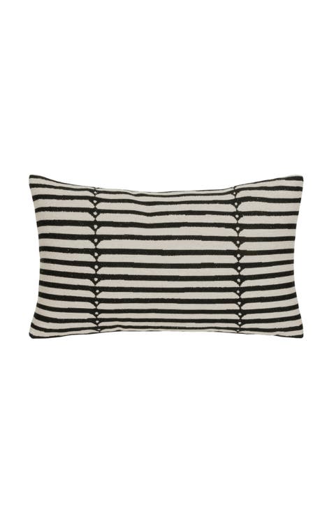 Sincerity Indoor & Outdoor Woven Accent Pillow