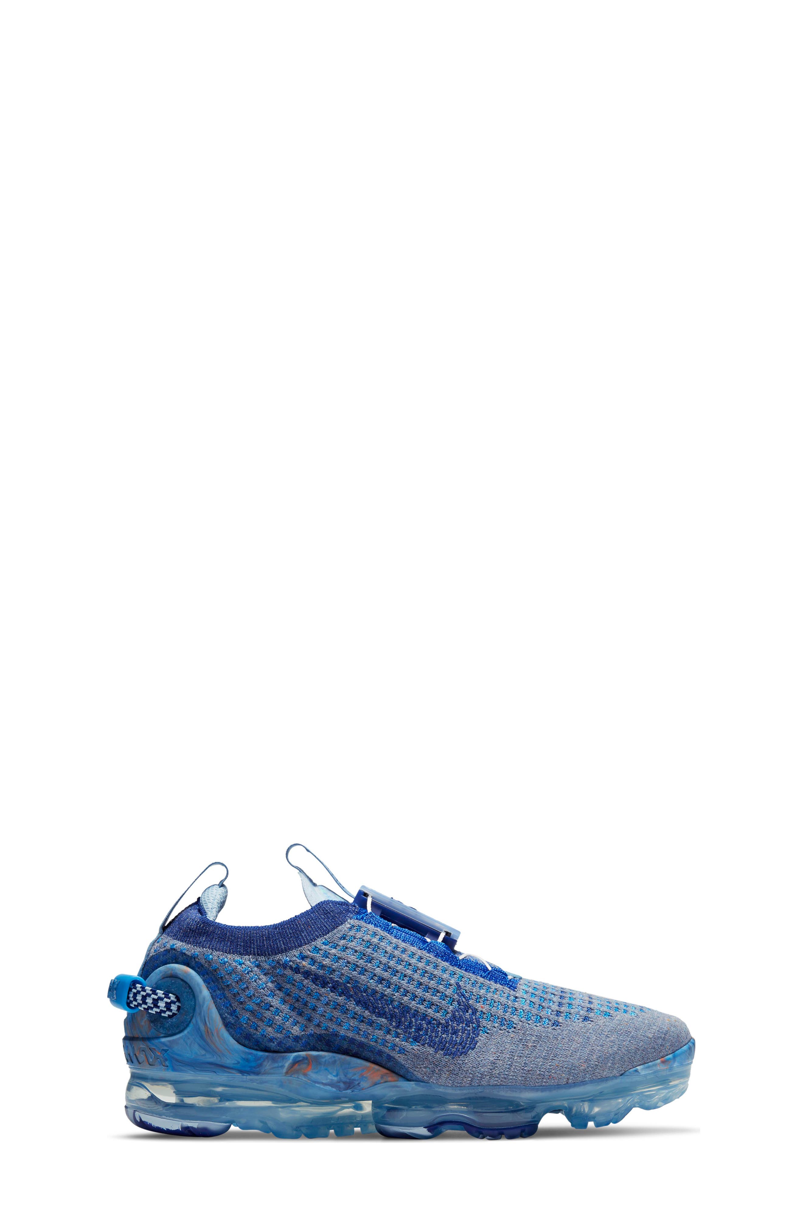 Air VaporMax 2020 Flyknit Sneaker, Alternate, color, BLUE/ DEEP ROYAL BLUE/ BLUE