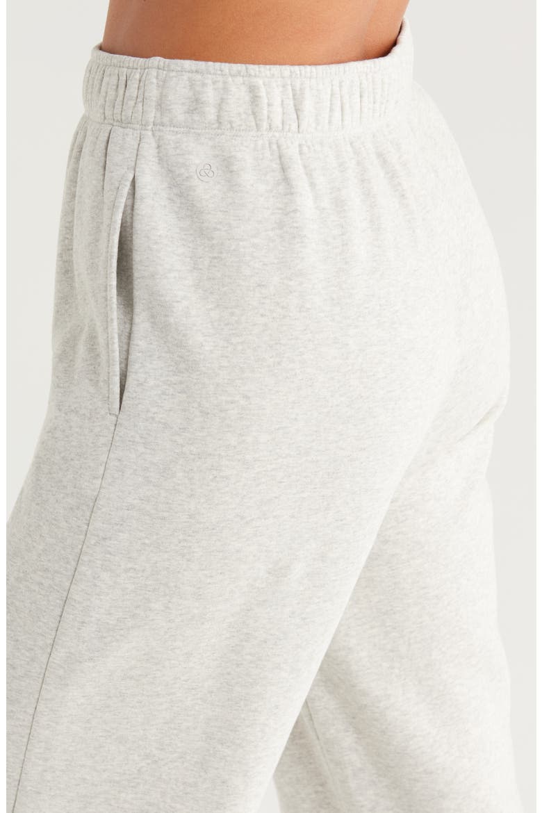 Cloud Fleece Straight Leg Sweatpants, Alternate, color, GREY LIGHT HEATHER