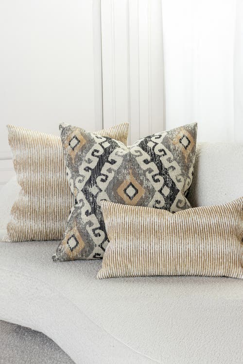 Elaine Smith Progress Multicolored Chenille Indoor & Outdoor Woven Accent Pillow