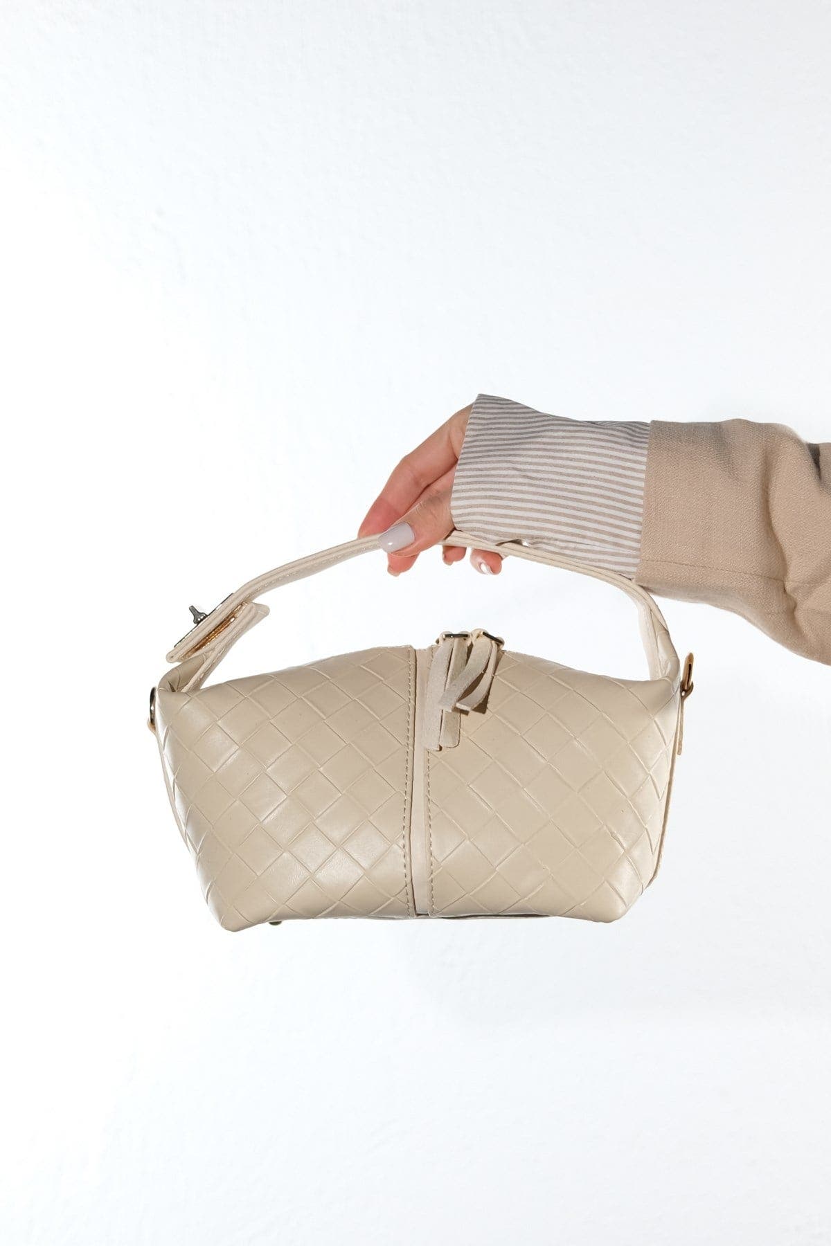 Aeris Shoulder Bag, Alternate, color, Cream