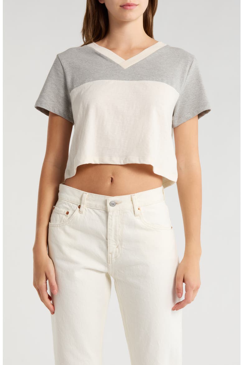 Contrast V-Neck Crop Jersey T-Shirt, Main, color, HTGVINWHIT
