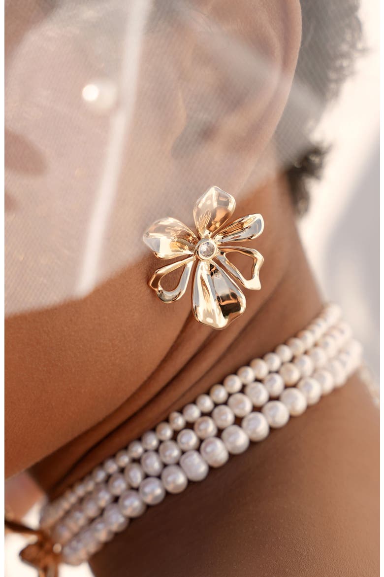 Petals Stud Earrings, Alternate, color, GOLD