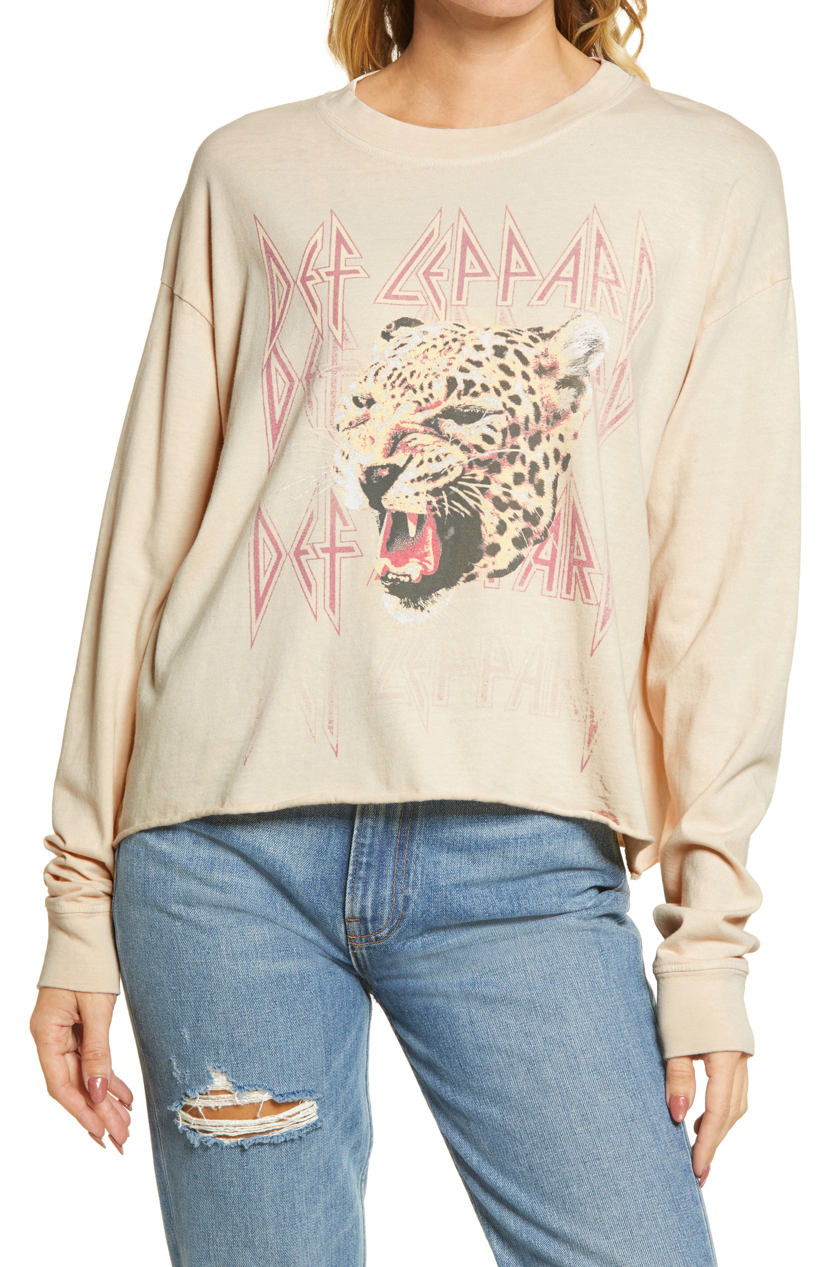 Daydreamer Def Leppard Stacked Crop Graphic Tee (Women) | Nordstromrack