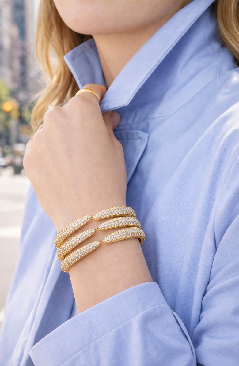 EYE CANDY LOS ANGELES Elora Hinged Bracelet, Alternate, color, Gold