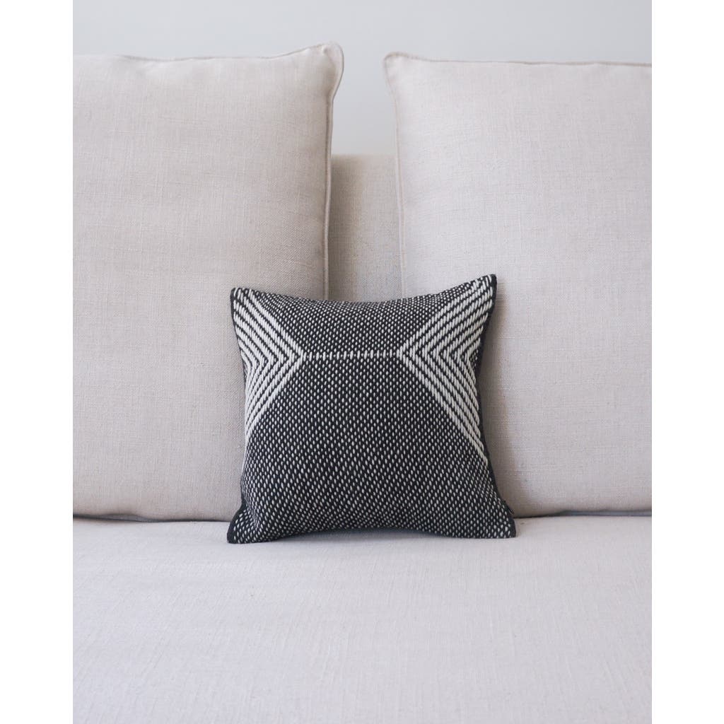 Voz Montañas Square Pillow Small In Chocolate/ivory