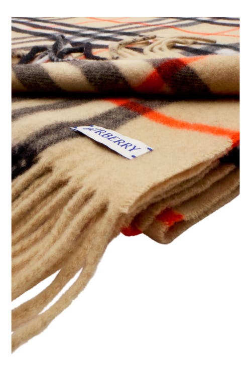 Burberry Check Cashmere Blanket In Sand