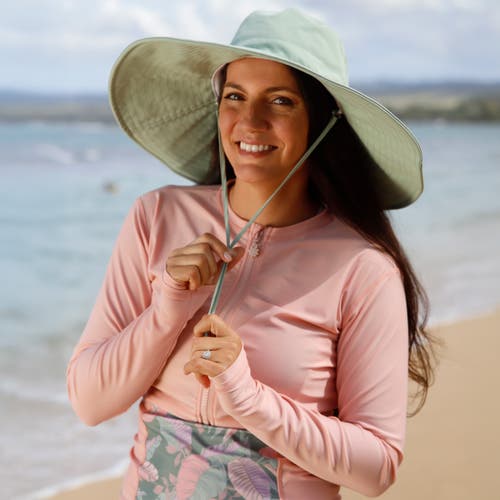 Uv Skinz Max Shade Hat In Frosty Green