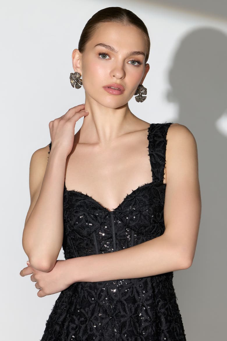 Sleeveless Sweetheart Floral Tulle A Line Gown, Alternate, color, Black