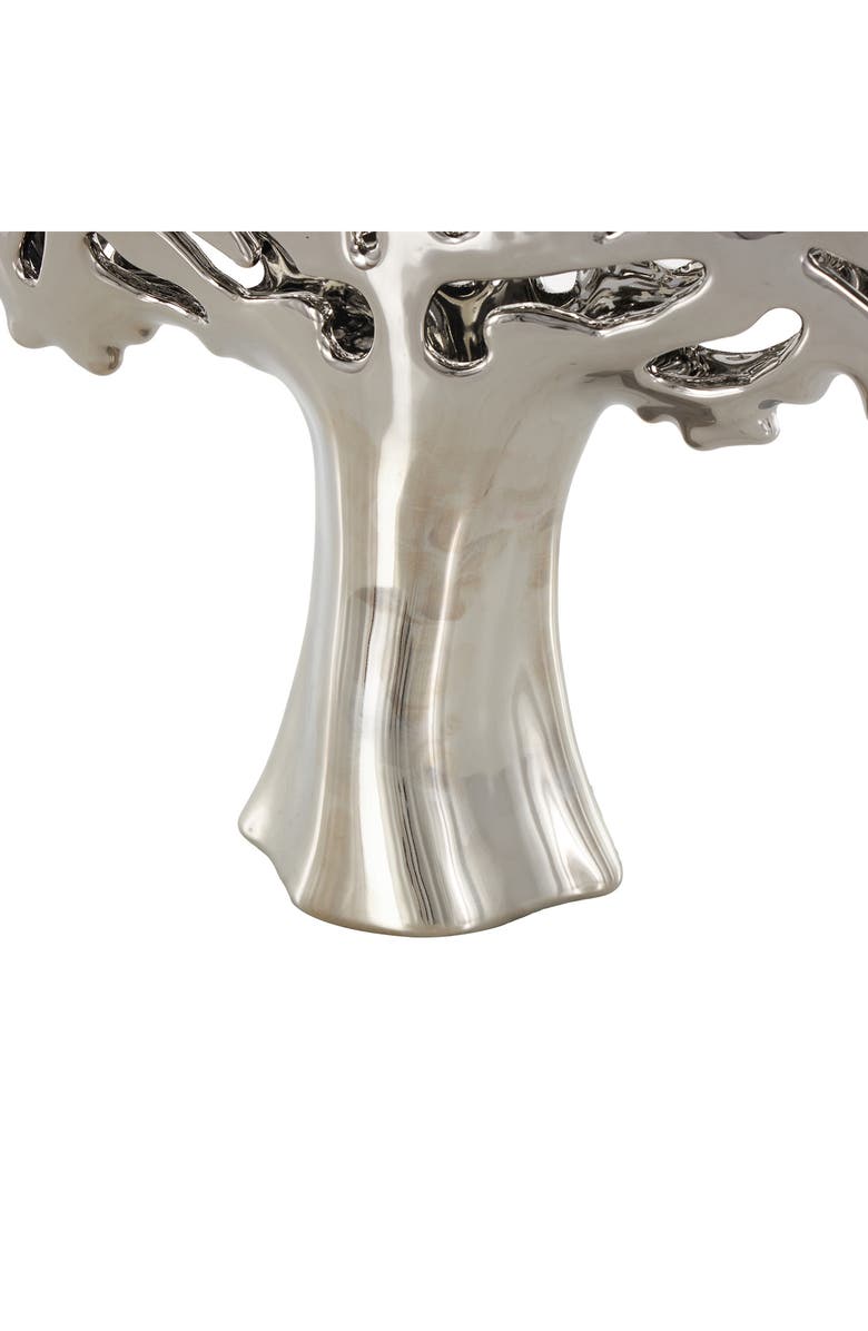 UMA Abstract Sculpture, Alternate, color, Silver
